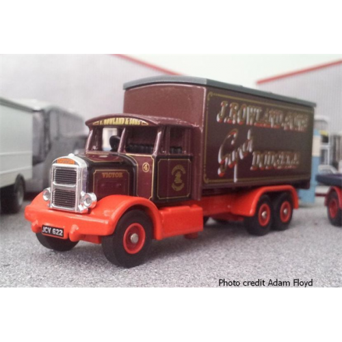 Scammell 6 wheeler J. Rowland and Sons